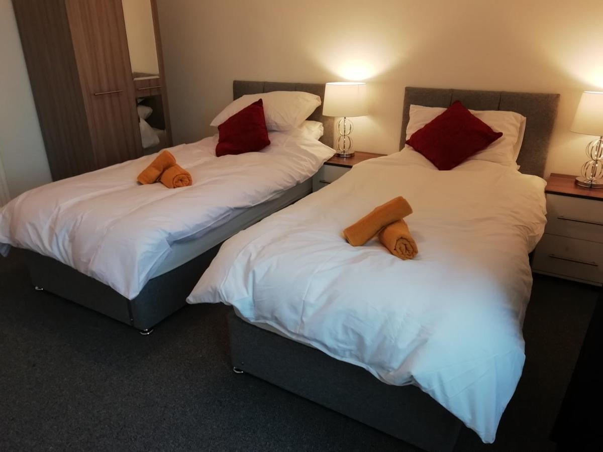 Carvetii - Vincent House - Large 3 Bedroom Apartment With On-Site Parking Lochgelly Exterior photo